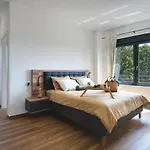 Modern Villa With Heated Pool